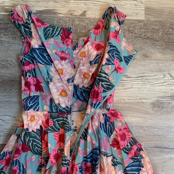 Hell Bunny Retro Tropical Floral Fit and Flare Dress Blue Pink Size S - Picture 4 of 9